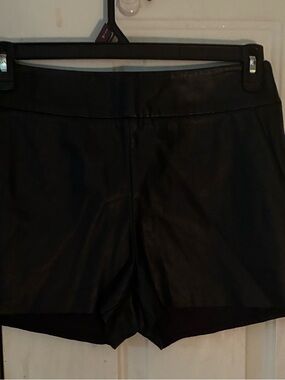 Express Black Faux Leather High-Waist Women's Shorts size 4